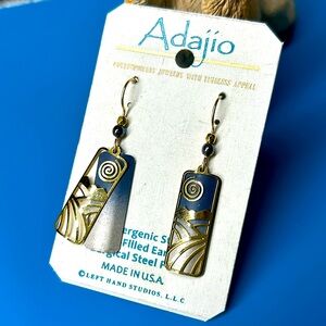 🖤NEW💕Adajio handmade earrings